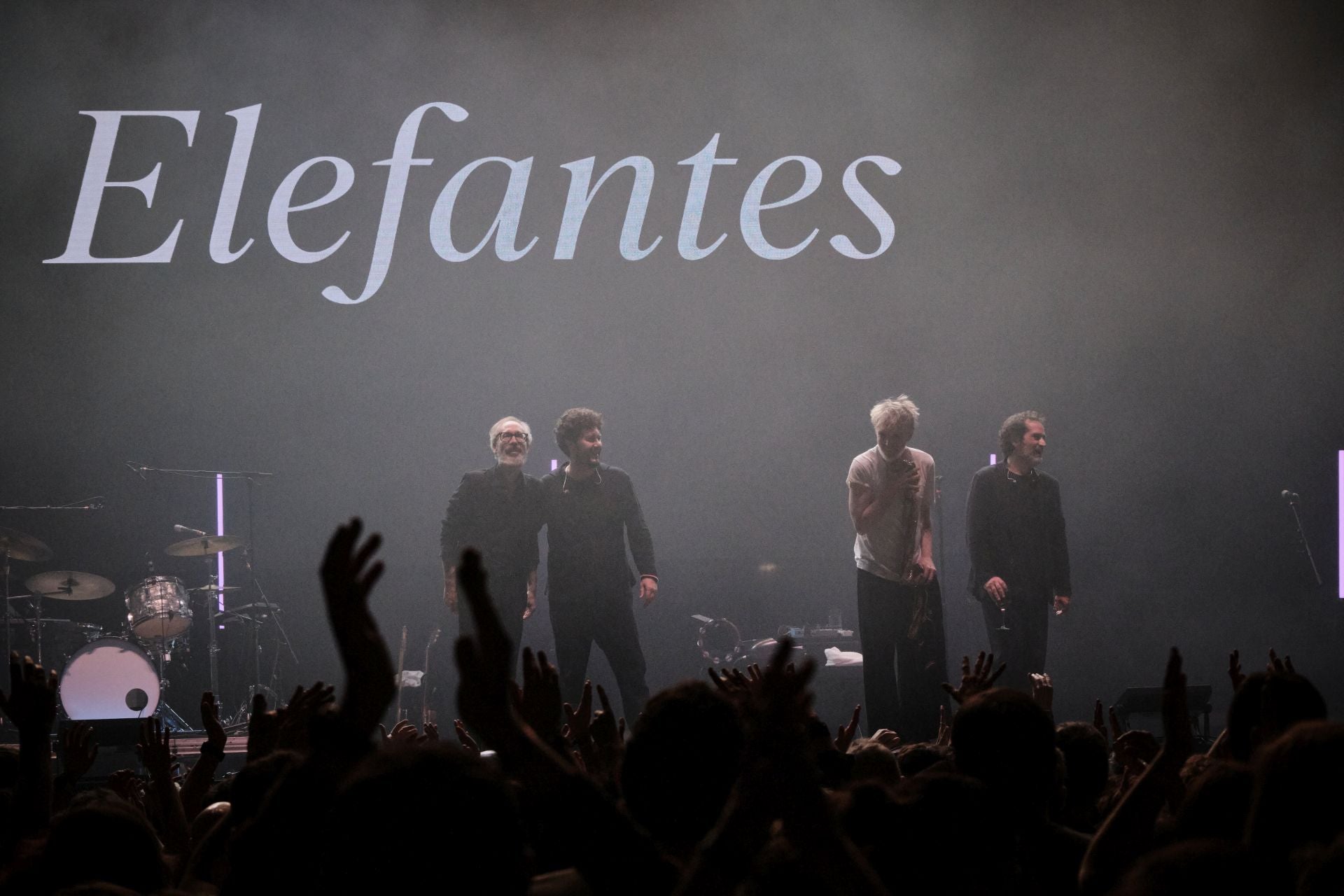 Las imágenes del concierto de Russian Red, Niña Polaca, Dorian y Elefantes en Actual 2025