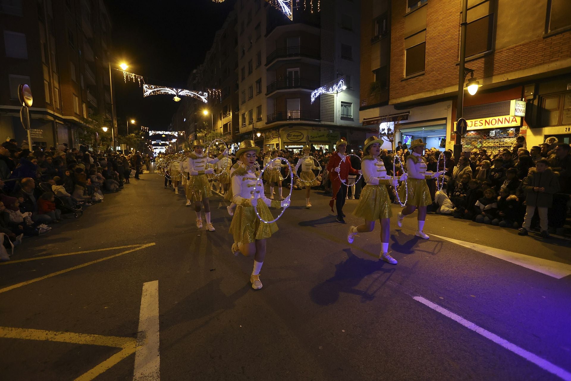 Las imágenes de la cabalgata por las calles de Logroño