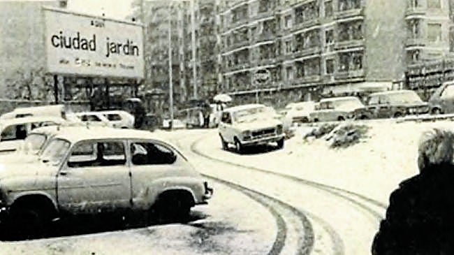 Imagen antes - Una esquina sin nieve y cambiada