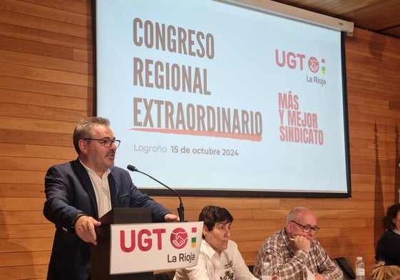 Izquierdo realiza una intervención en el último congreso extraordinario del sindicato celebrado en otoño.