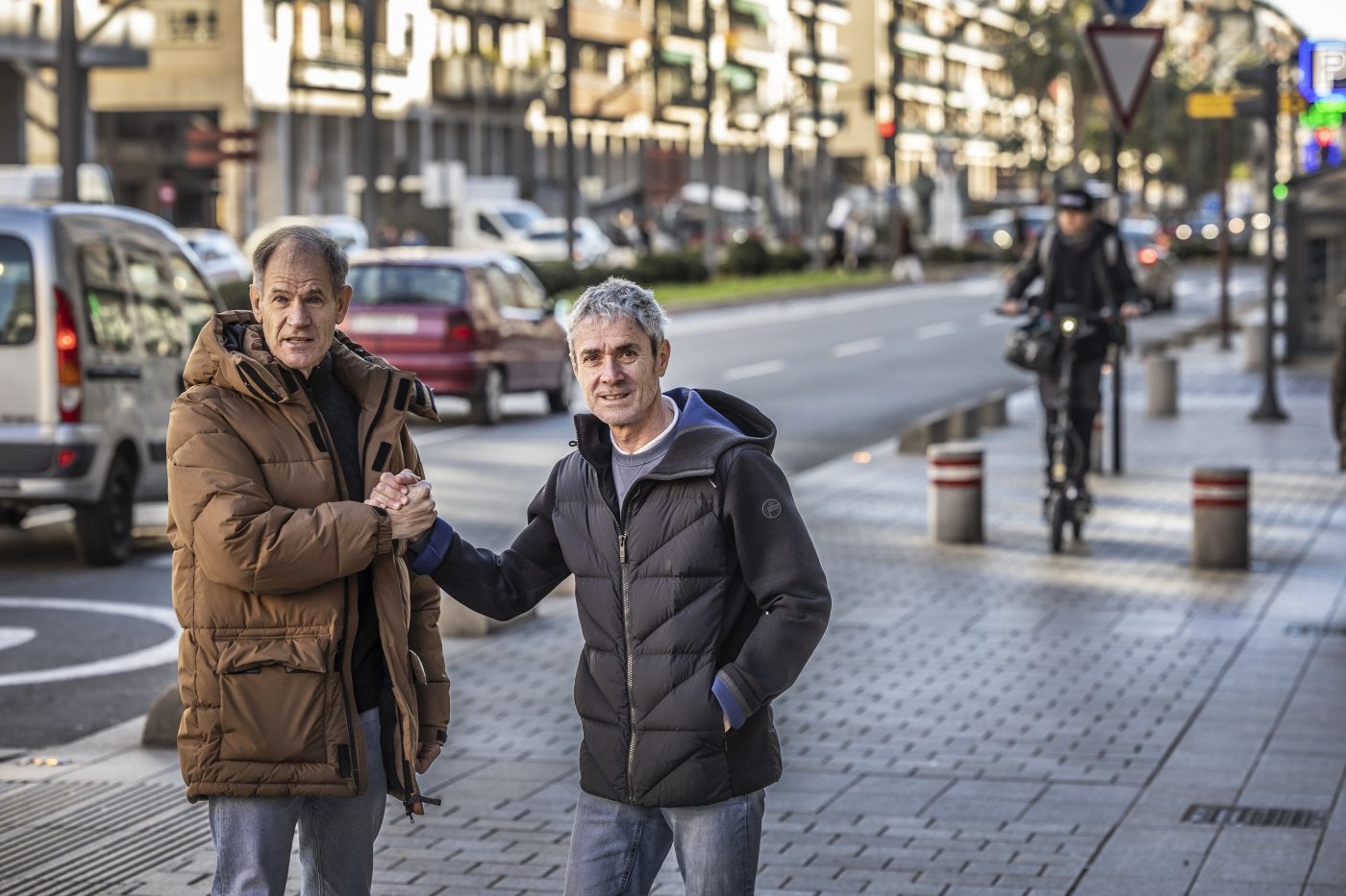 Abel Antón y Martín Fiz se retan en las calles de Logroño.