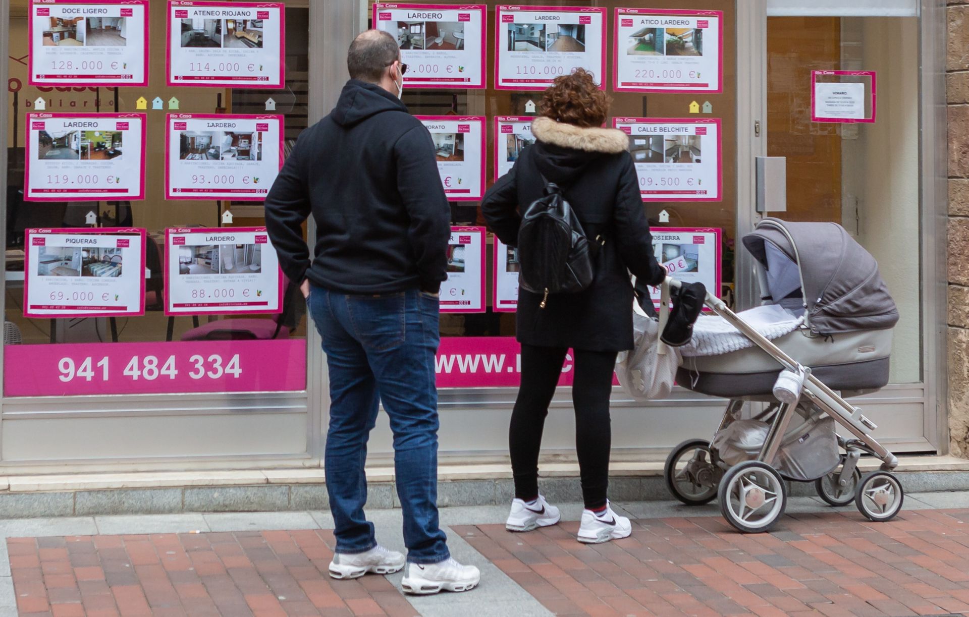 La vivienda registró registró las mayores subidas en diciembre con respecto a un año antes.