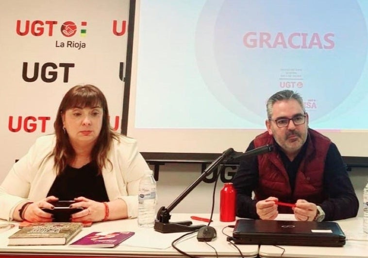 Antoñanzas junto a Izquierdo en una comparecencia compartida en la sede del sindicato.