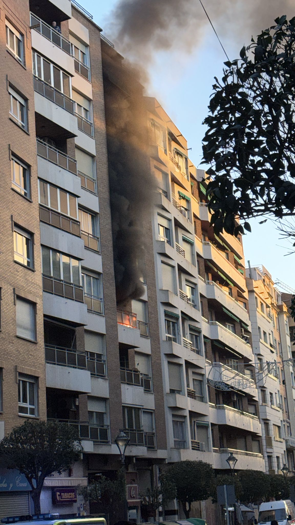 Incendio en la calle Duquesa de la Victoria de Logroño
