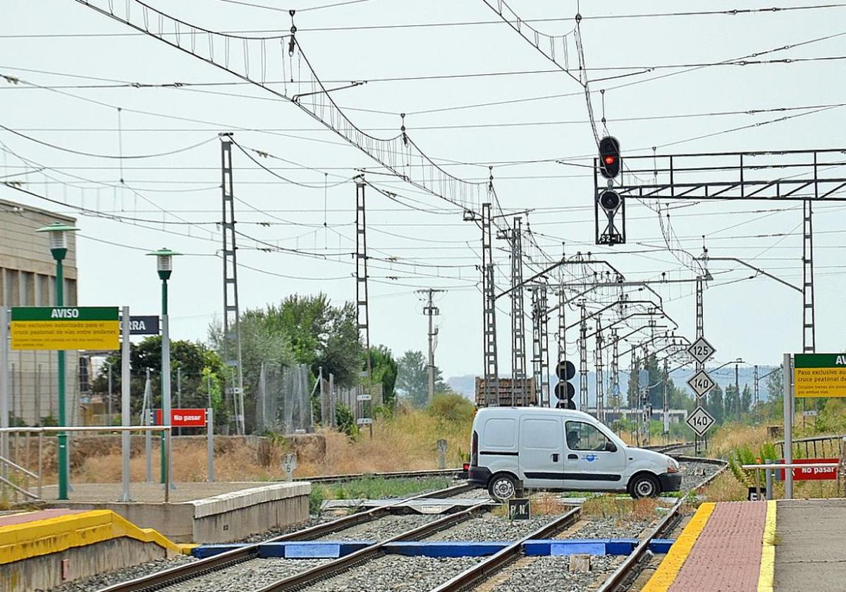 Corte de tráfico ferroviario a la altura de Briones