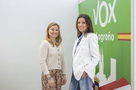 Las dos concejalas de Vox Logroño, Patricia Lacarra y María Jiménez, en una imagen de archivo.