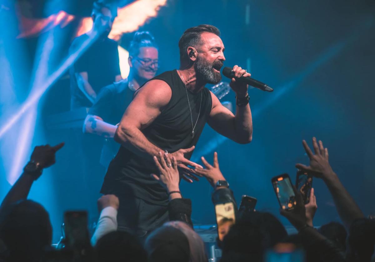 Jordi Sánchez, durante un concierto de OBK.