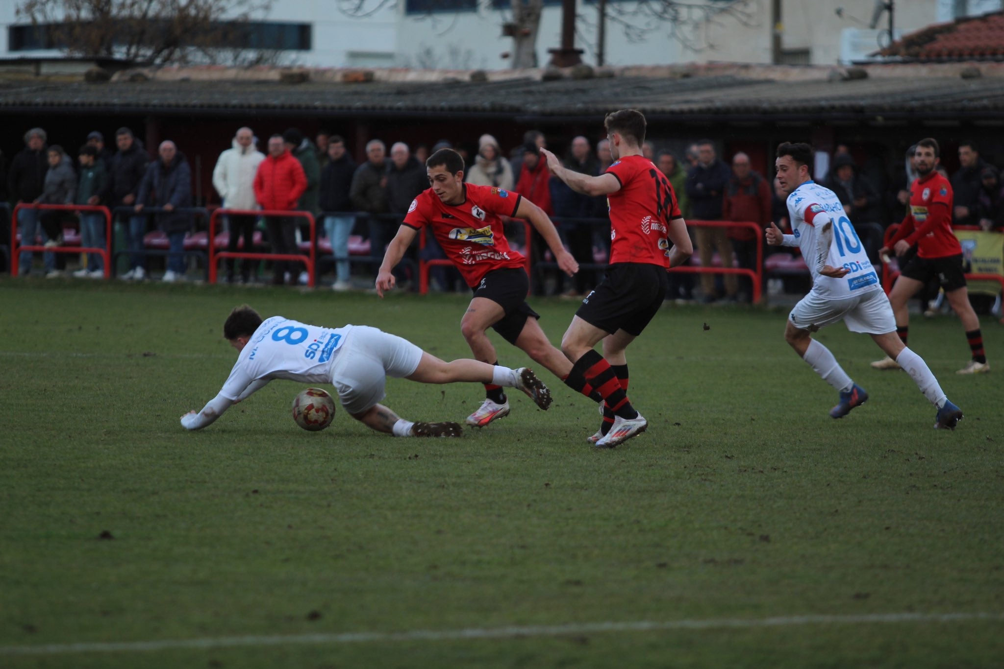 Partido del La Calzada en El Rollo.