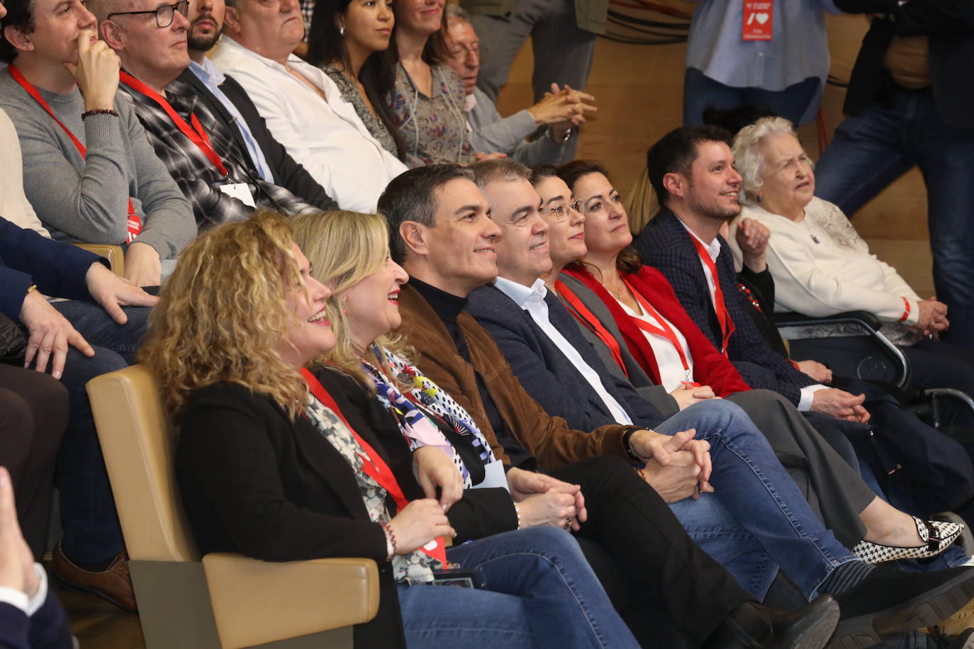 La intervención de Pedro Sánchez en el Congreso Regional del PSOE riojano, en imágenes