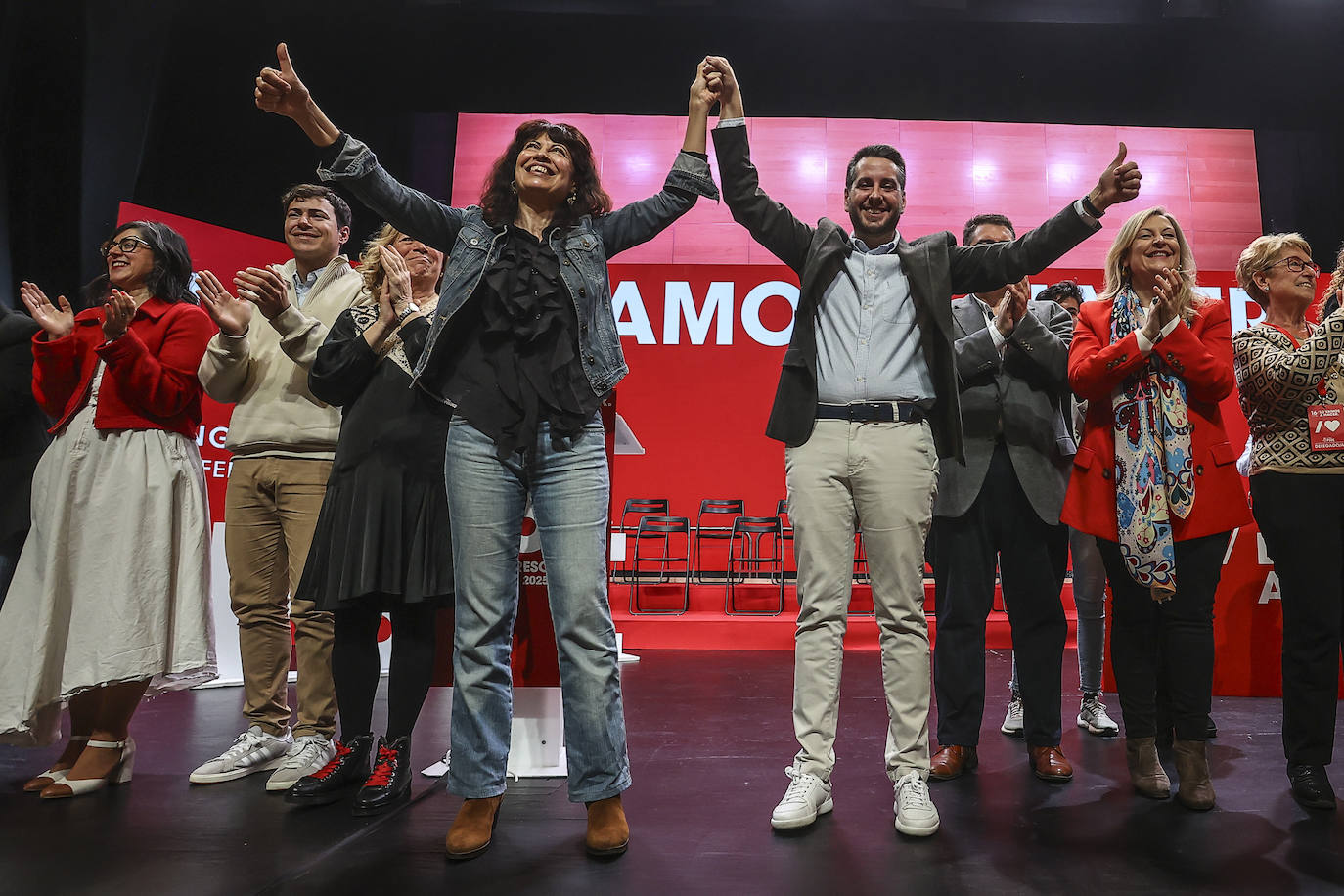 La proclamación de García al frente del PSOE riojano, en imágenes