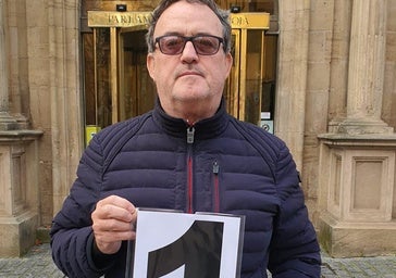 César Vea inicia una huelga de hambre para denunciar «la estafa» por la supresión de las primas a las renovables