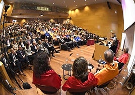 Juan Manuel Santos, investido primer doctor 'honoris causa' conjunto de Campus Iberus