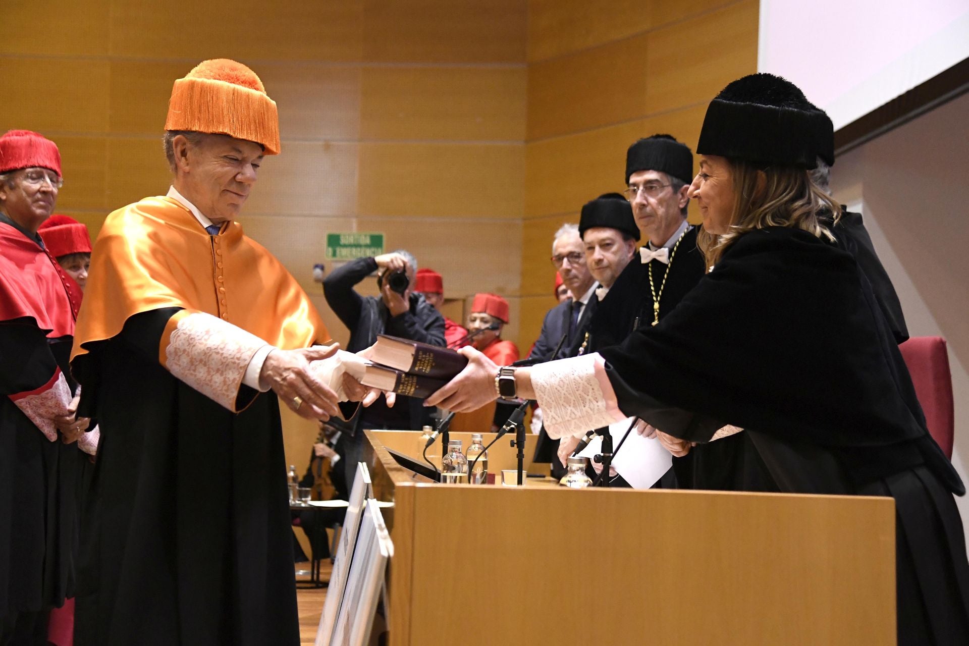 Juan Manuel Santos, investido primer doctor &#039;honoris causa&#039; conjunto de Campus Iberus