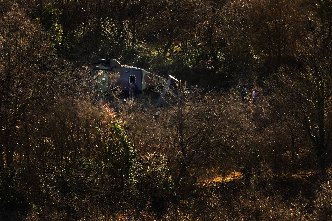 El accidente del helicóptero militar siniestrado, en imágenes