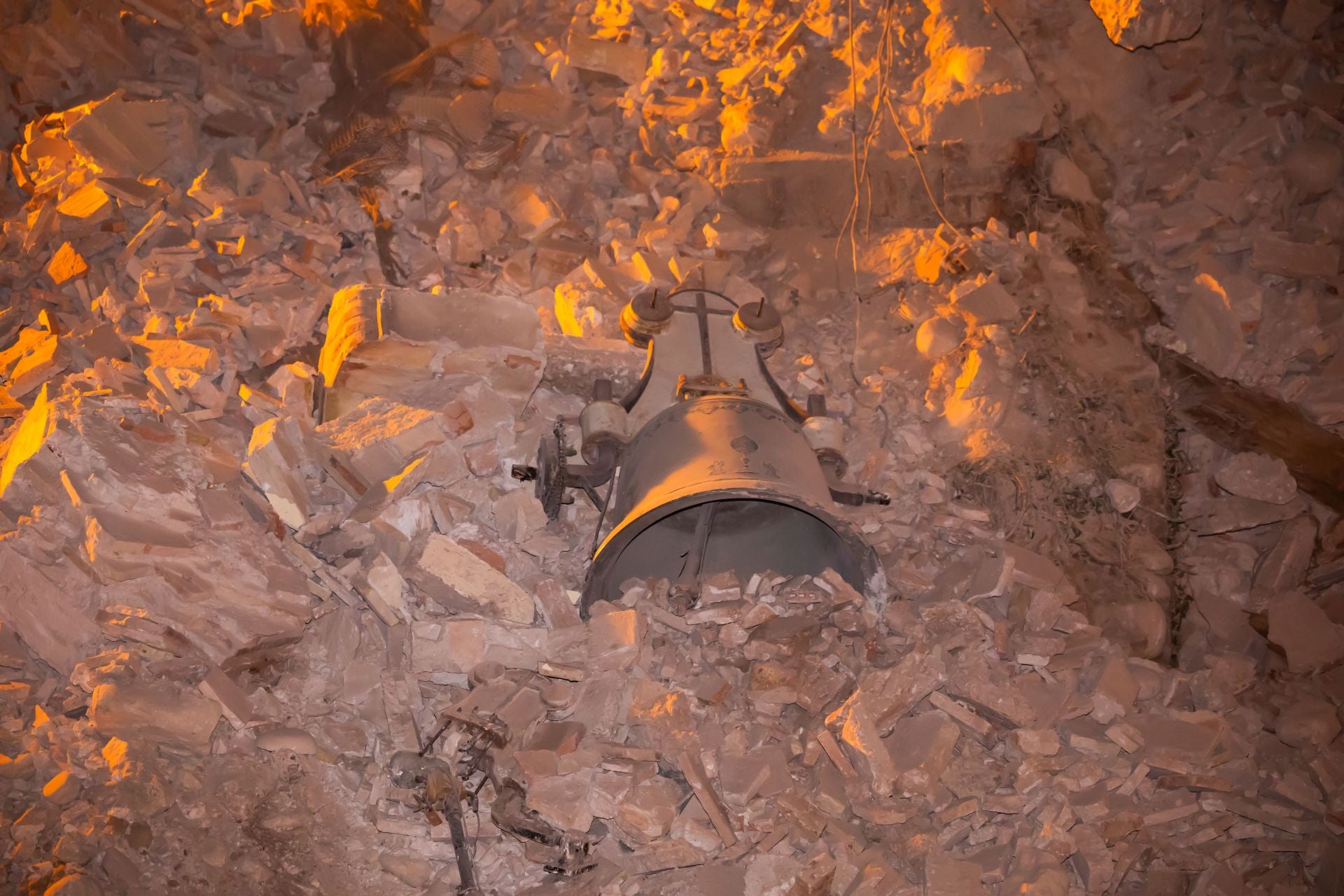 Viguera lamenta la caída de la torre de su iglesia