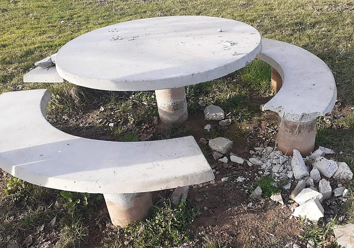 Vecinos que piden «más servicios en la zona de Entre Ríos»