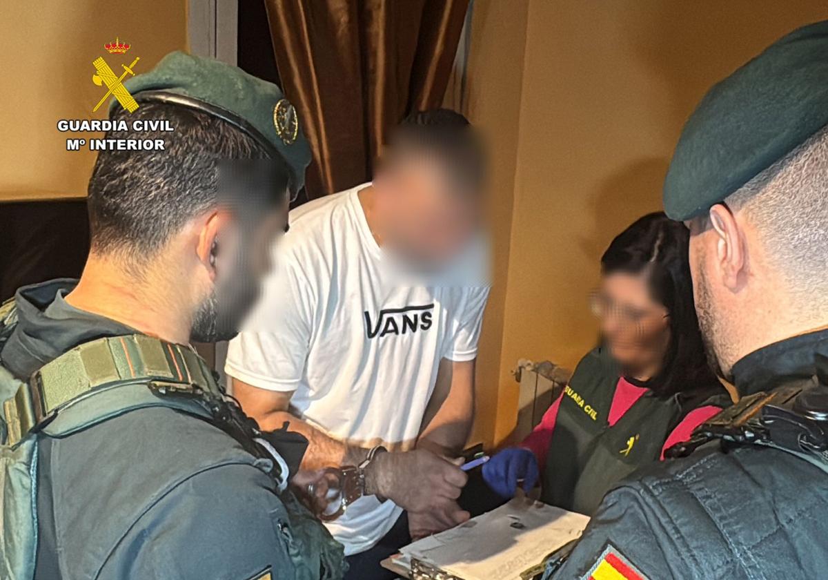 Las imágenes de la intervención de la Guardia Civil en Haro