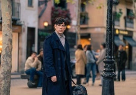 Mario Casas, en un fotograma de 'El secreto del orfebre', que se estrena este viernes, 28 de febrero.