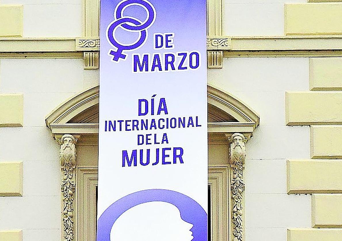 Un 8M dedicado a las más mayores