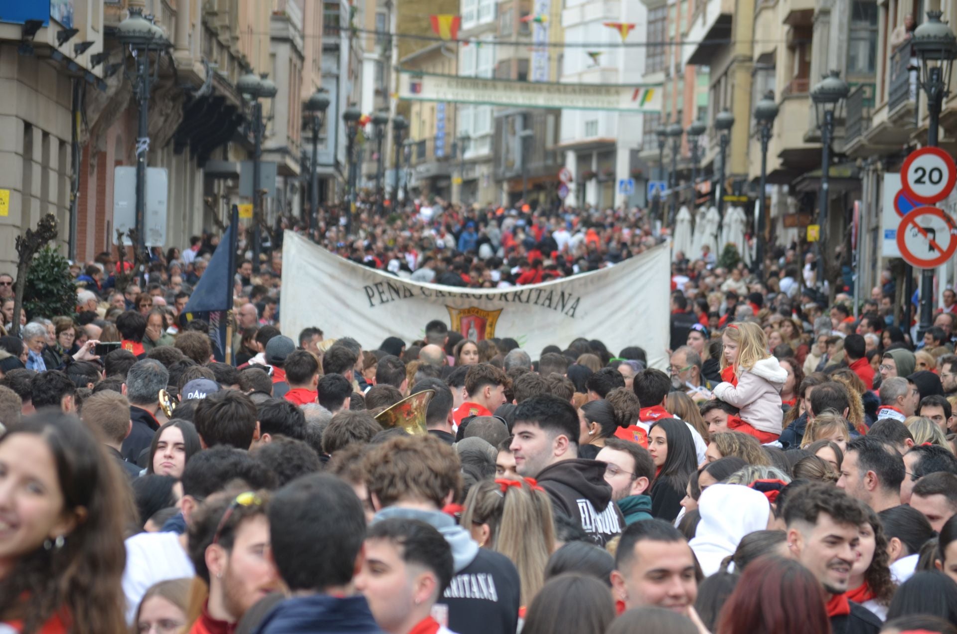 Calahorra vive su primer día de fiestas: las imágenes