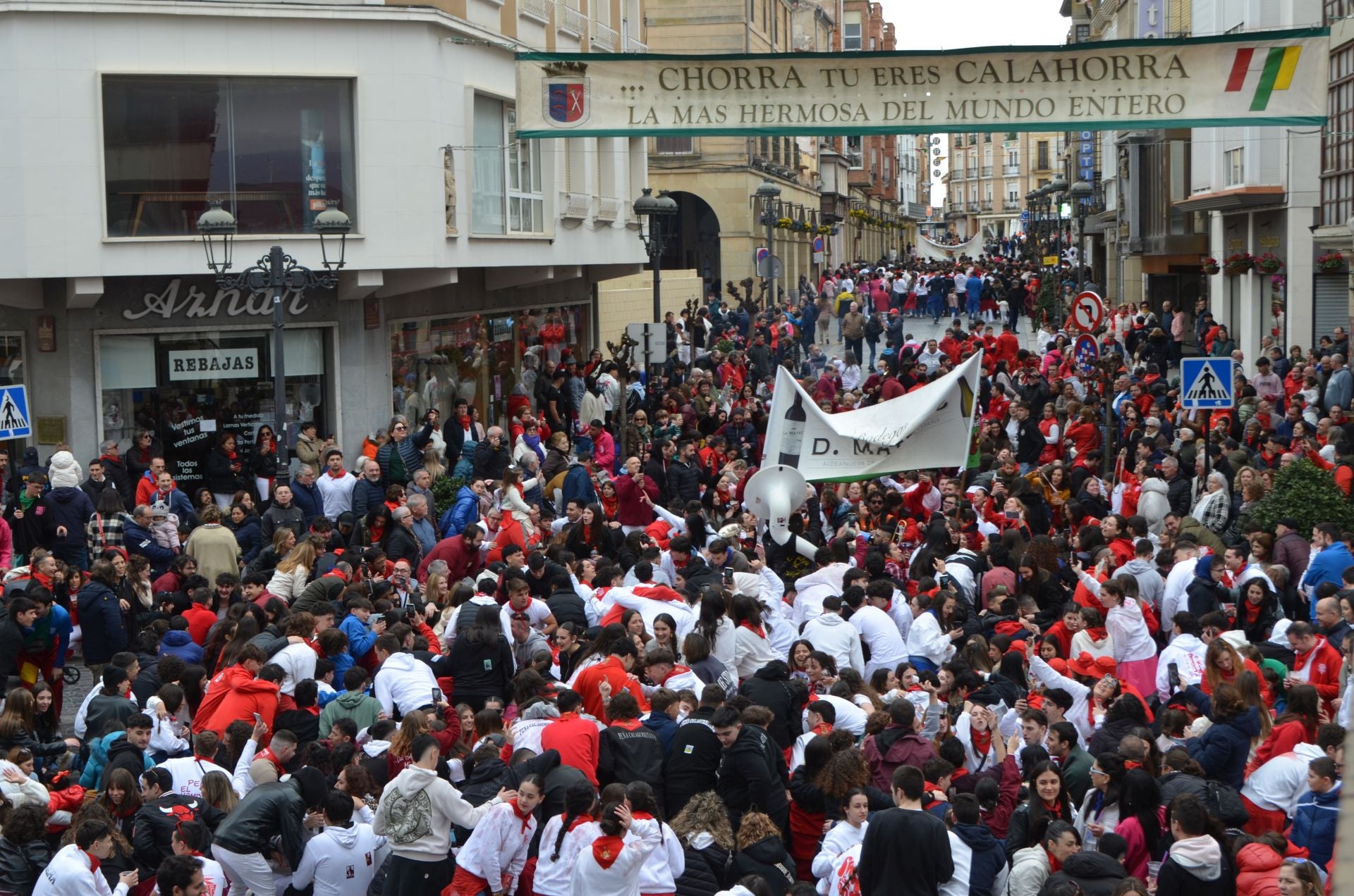 Calahorra vive su primer día de fiestas: las imágenes