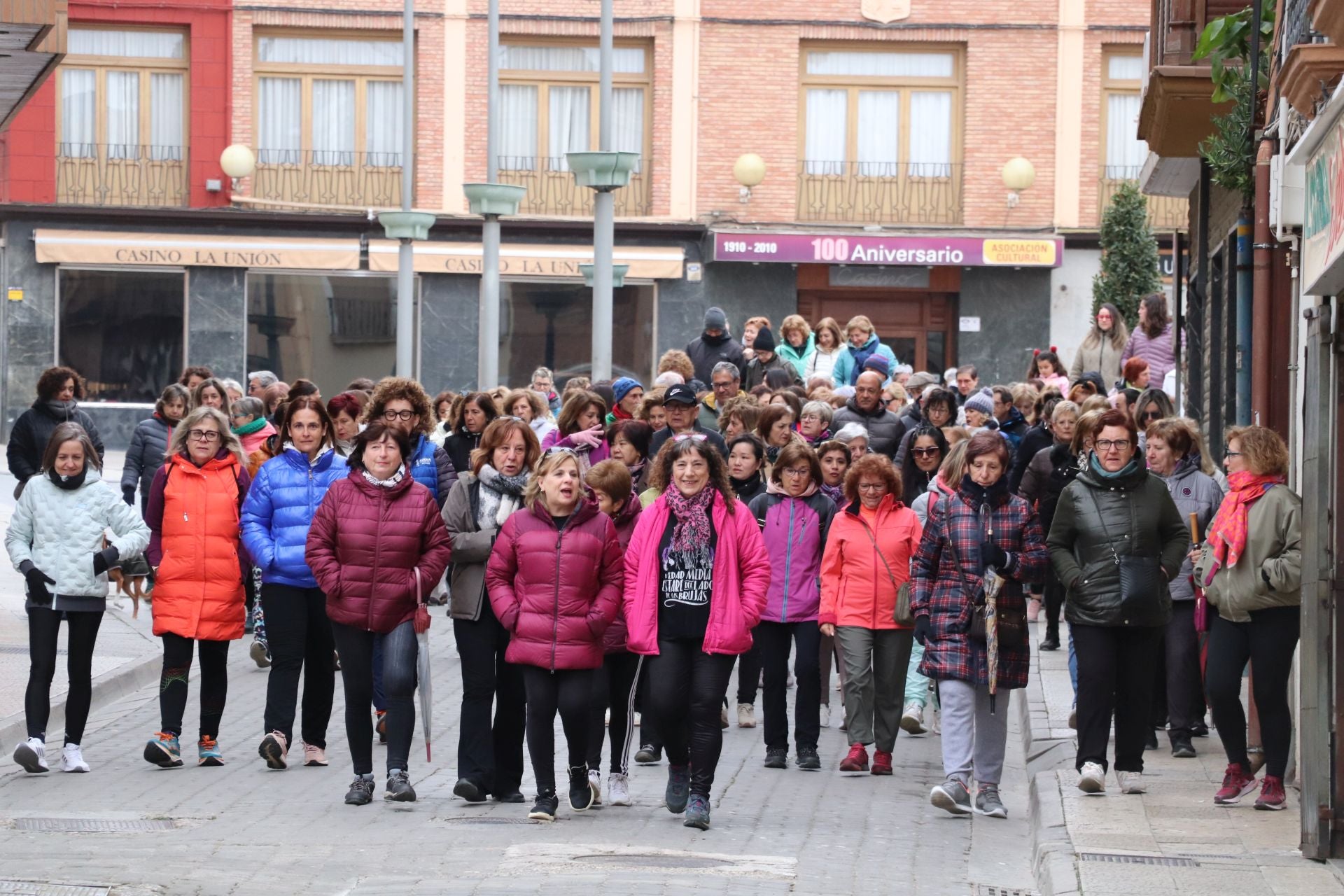Marcha por la semana de la Mujer, en imágenes