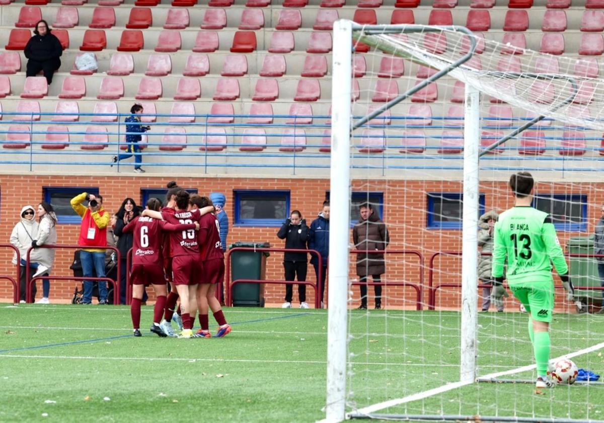 El DUX Logroño no levanta el pie