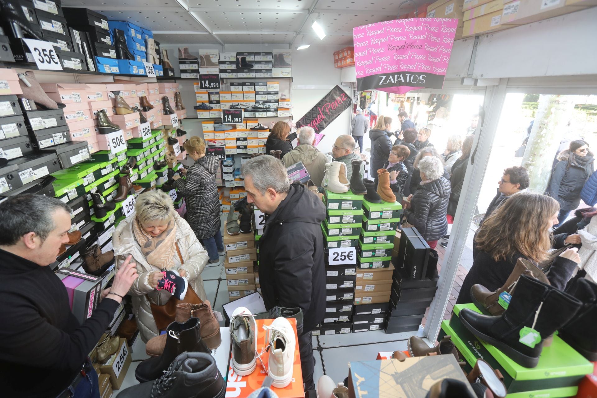 Las compras empiezan en Logrostock 2025