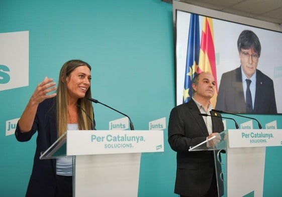 Nogueras, Turull y, en plasma, Puigdemont, ufanos tras firmar el acuerdo con el PSOE