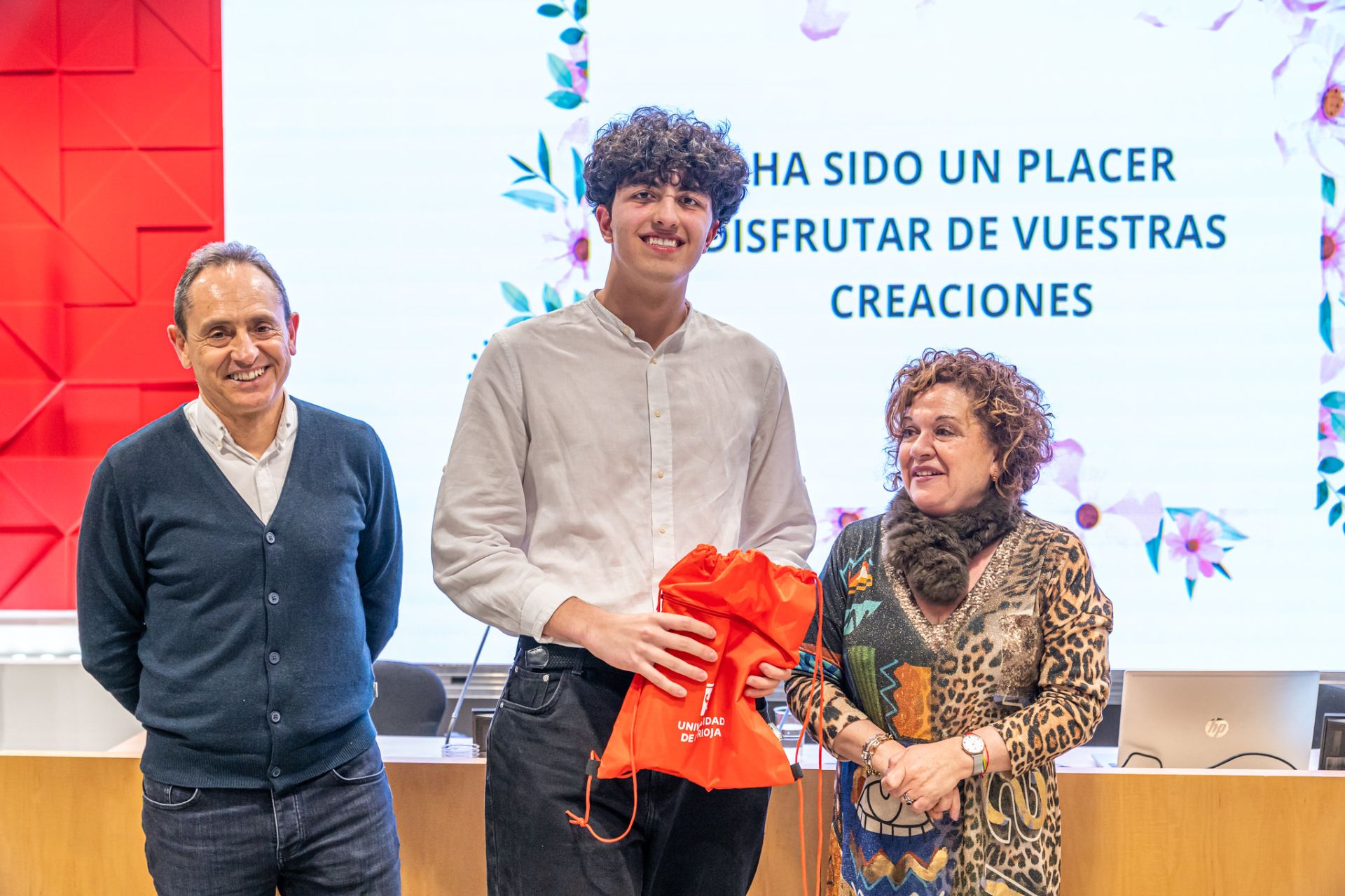 La UR entrega los premios de la Olimpiada de Filosofía