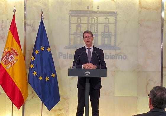 Gonzalo Capellán, este miércoles, durante su comparecencia en el Palacete de Gobierno.