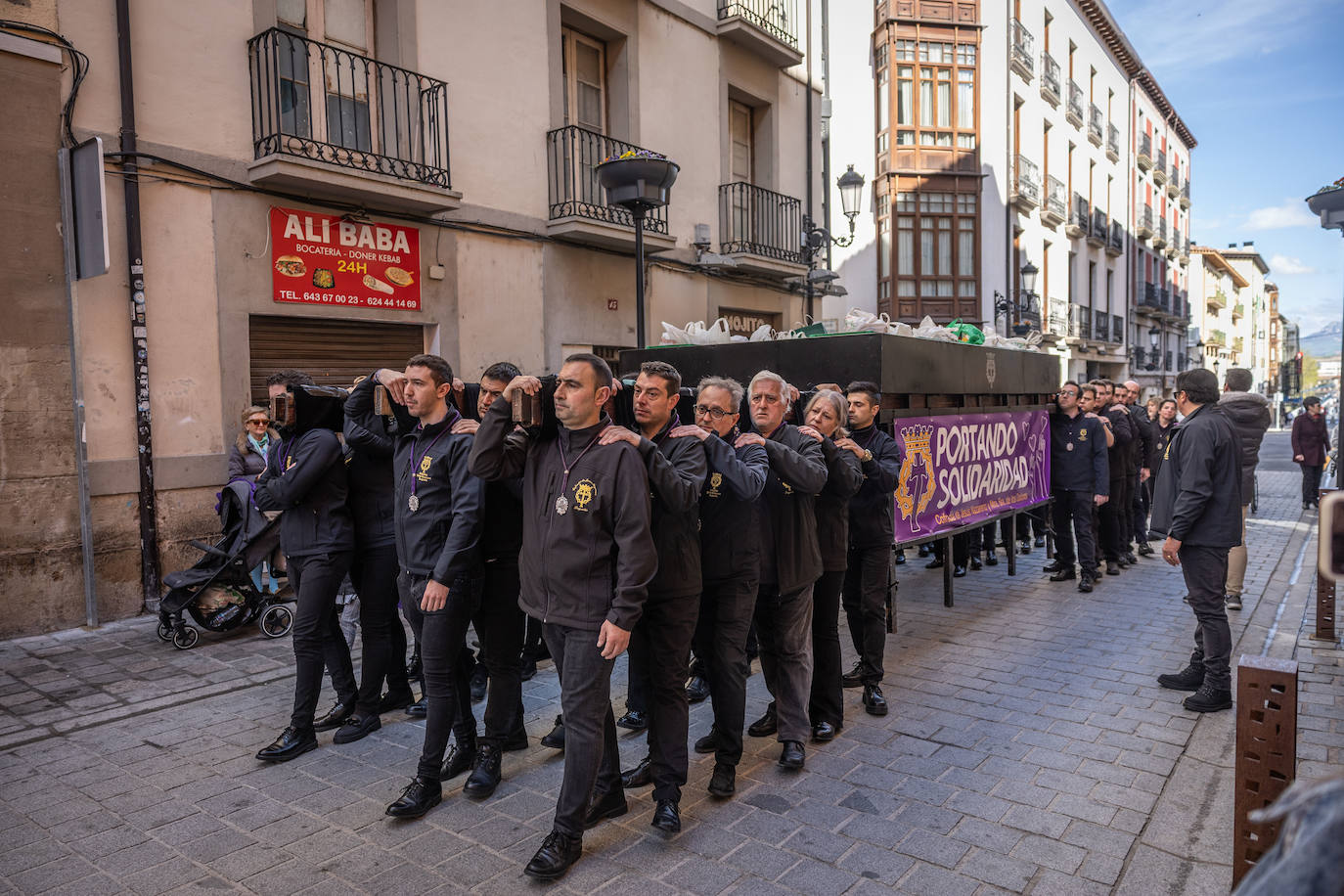 El ensayo solidario de Jesús Nazareno, en imágenes