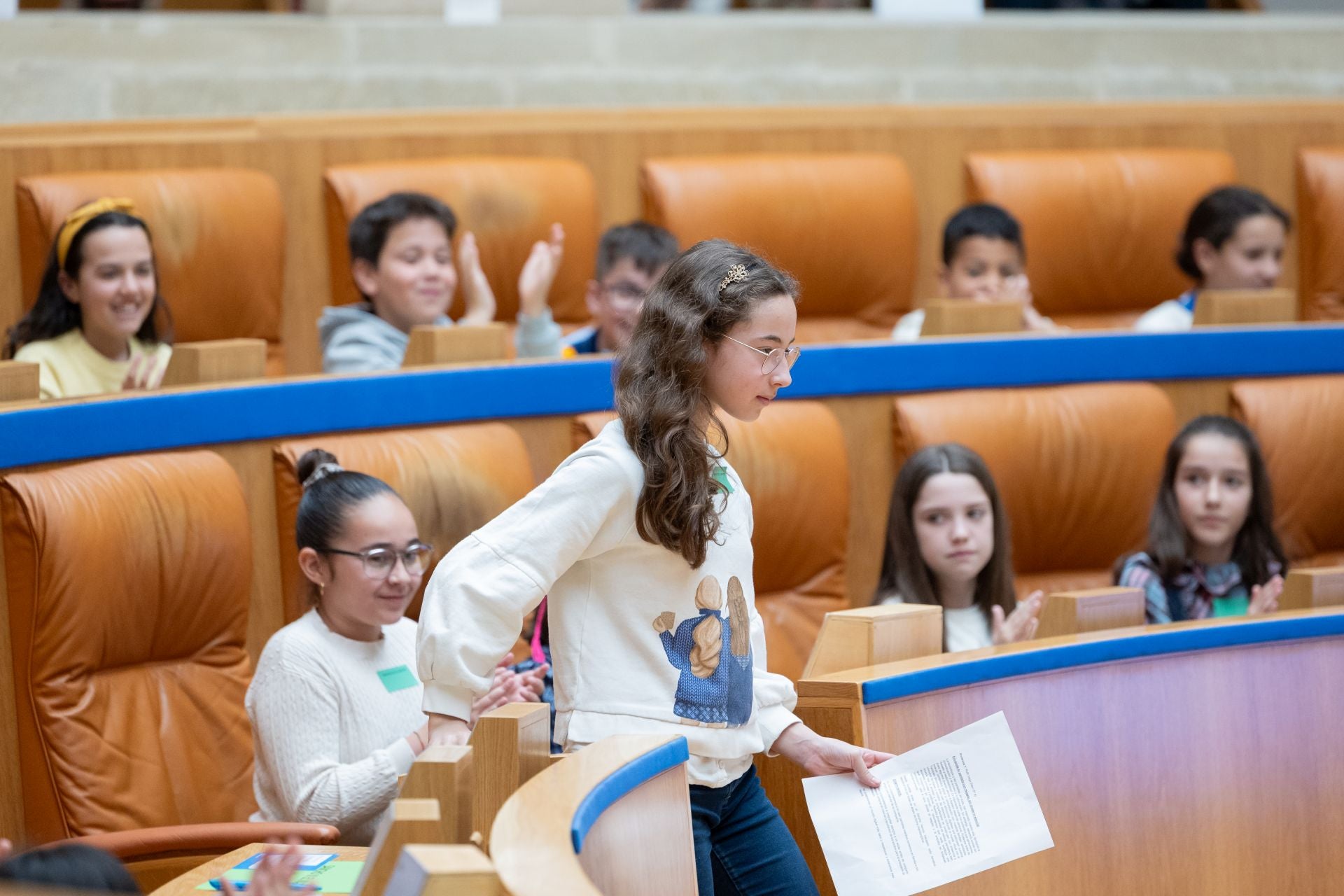 Alumnos riojanos se convierten en diputados por un día