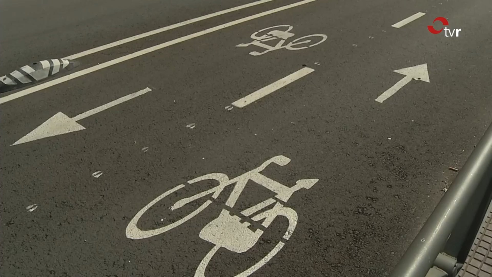 Aceras más anchas, zonas verdes y carril de bici segregado en Duquesa de la Victoria