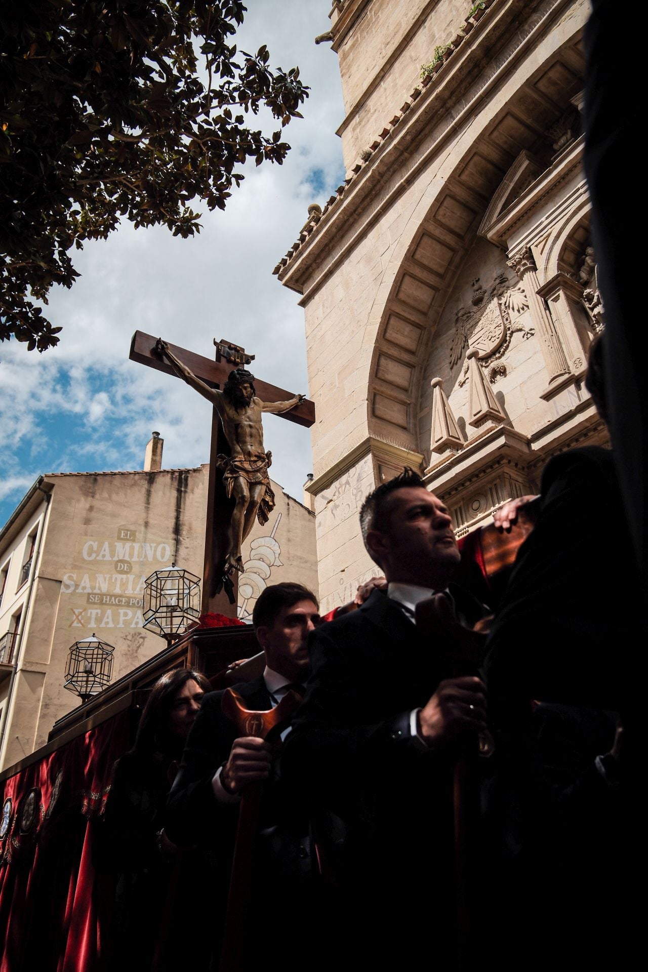 El traslado del Cristo de las Ánimas, en imágenes