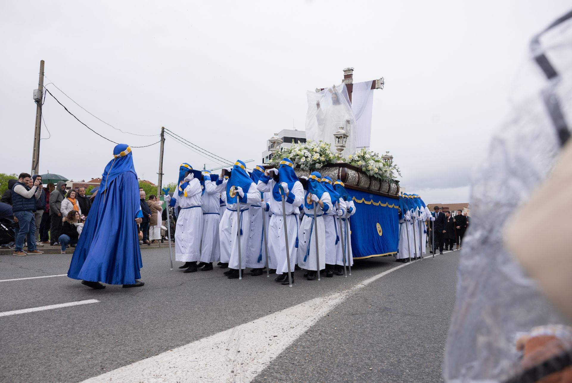 Las imágenes de la procesión de Cristo Resucitado, en Logroño