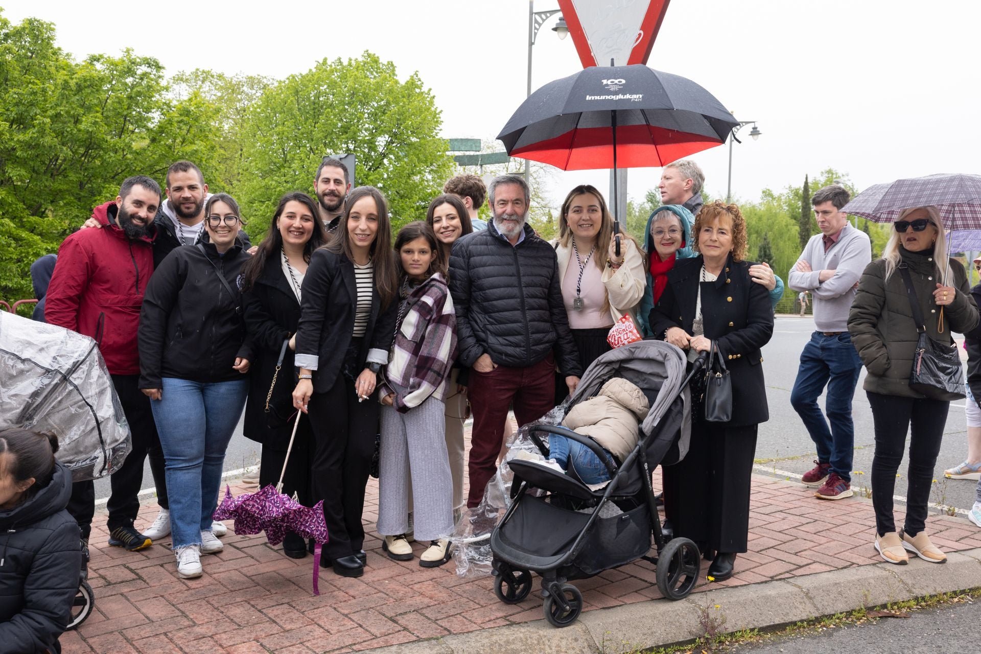 Las imágenes de la procesión de Cristo Resucitado, en Logroño