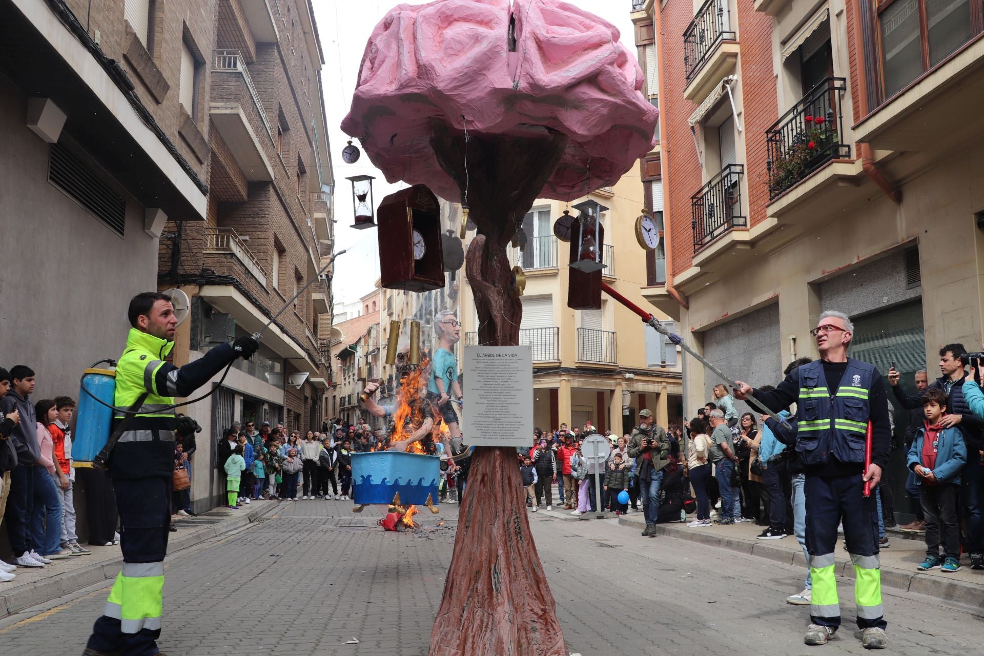 Las imágenes de la Quema de los Judas en Alfaro