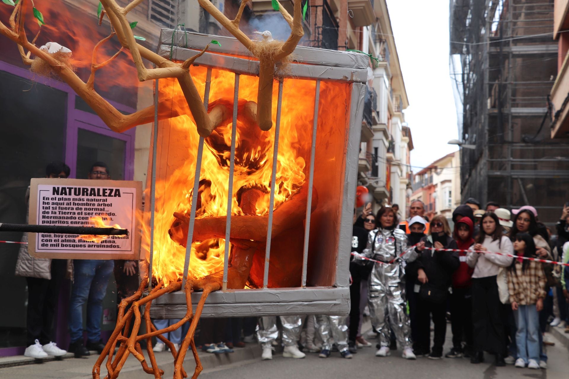 Las imágenes de la Quema de los Judas en Alfaro