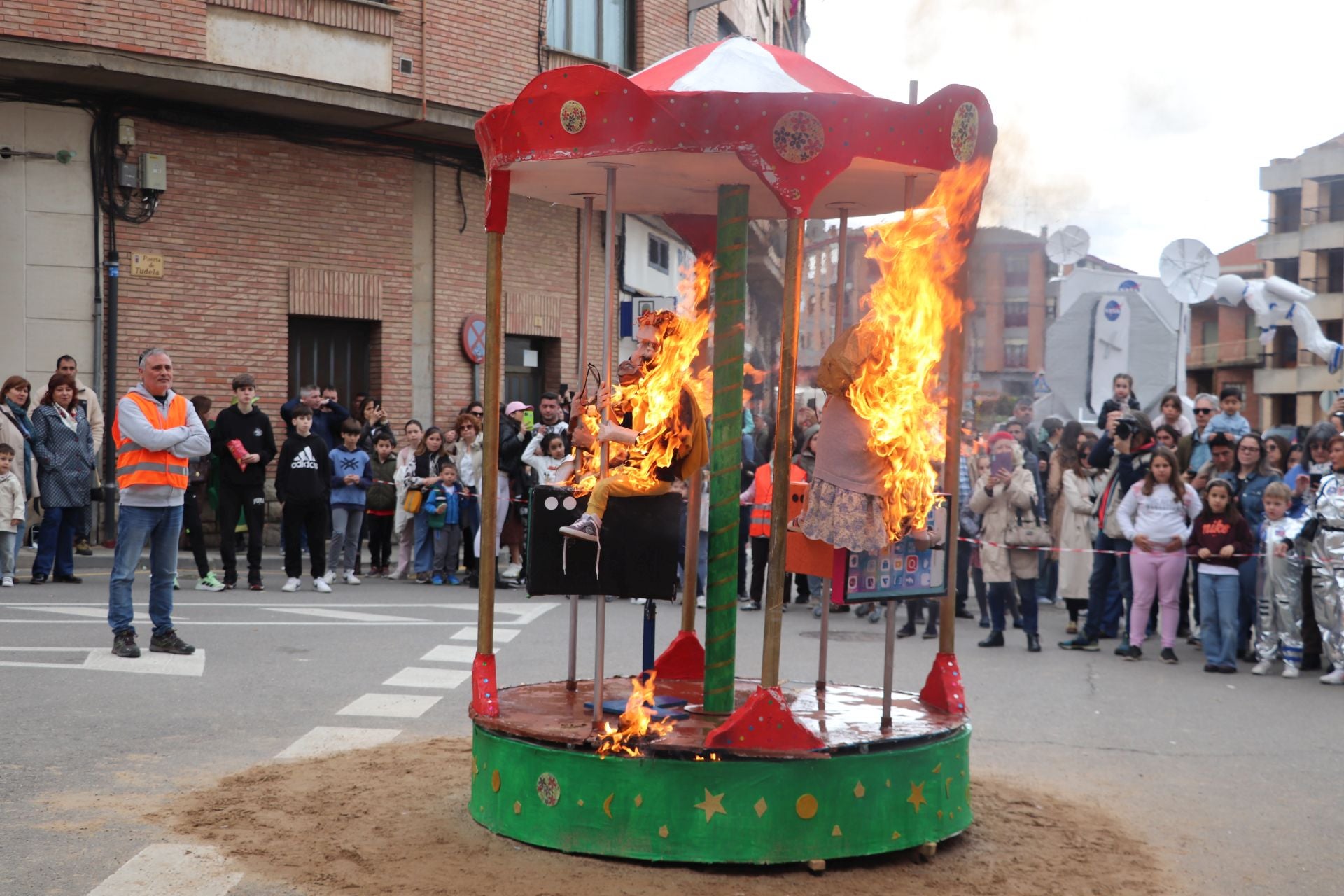 Las imágenes de la Quema de los Judas en Alfaro
