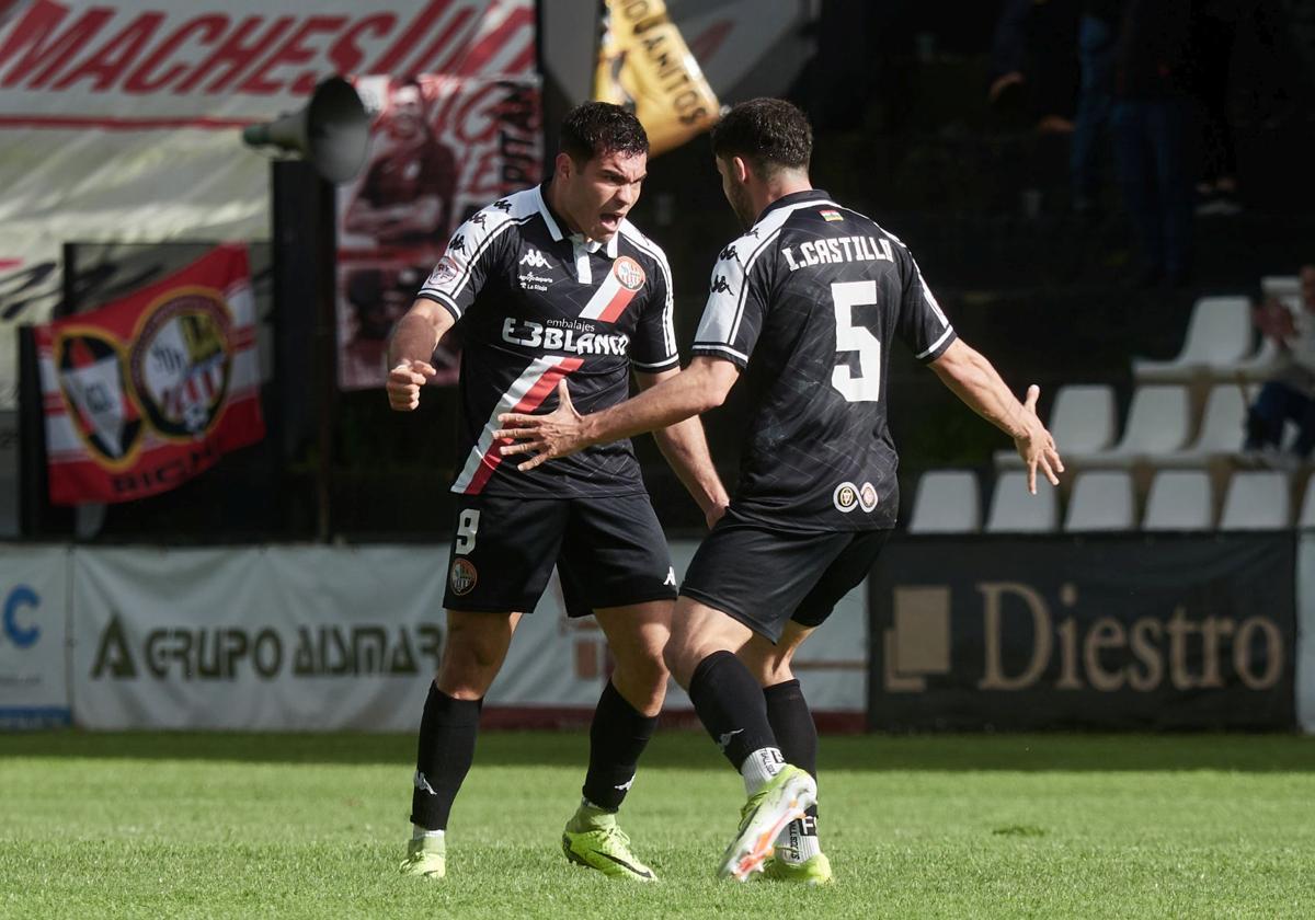 SD Logroñés y Arenas mantienen el pulso