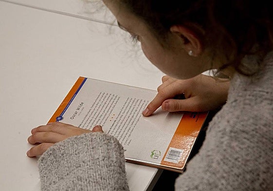 La UR organiza hasta el viernes la iniciativa '1.010 Libros Solidarios'