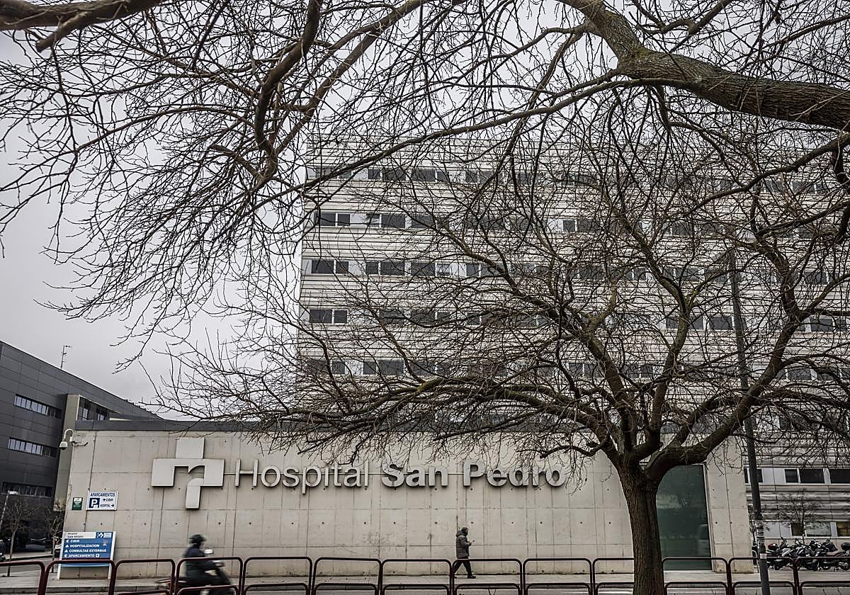 Tres heridos en una colisión entre dos vehículos en Las Cañas