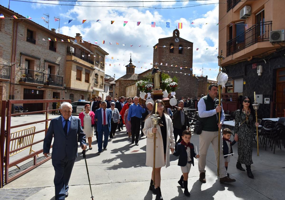 Procesión de San Pedro Mártir, ayer en Rincón de Olivedo.
