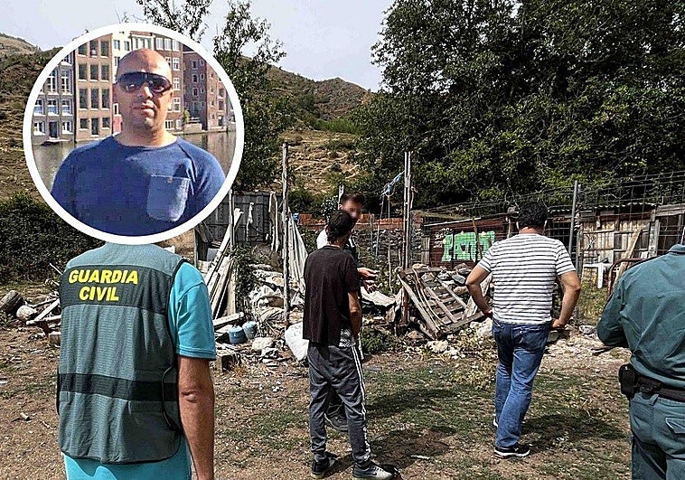 La Guardia Civil, con uno de los detenidos, registra la finca de un familiar de I.Z, donde dejaron incialmente el cadáver, y fotografía de la víctima.
