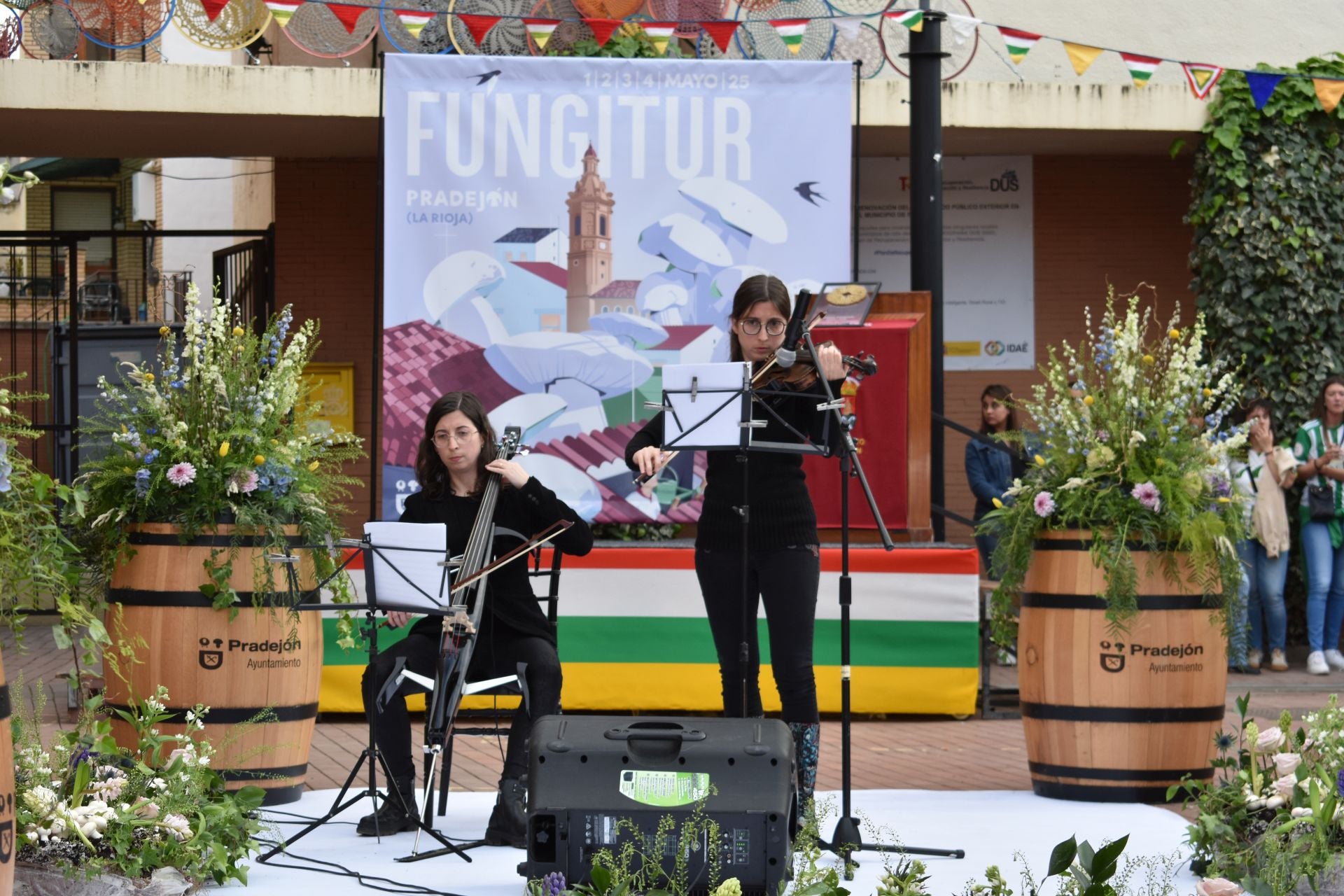 Los hermanos Echapresto, embajadores del champiñón en Pradejón