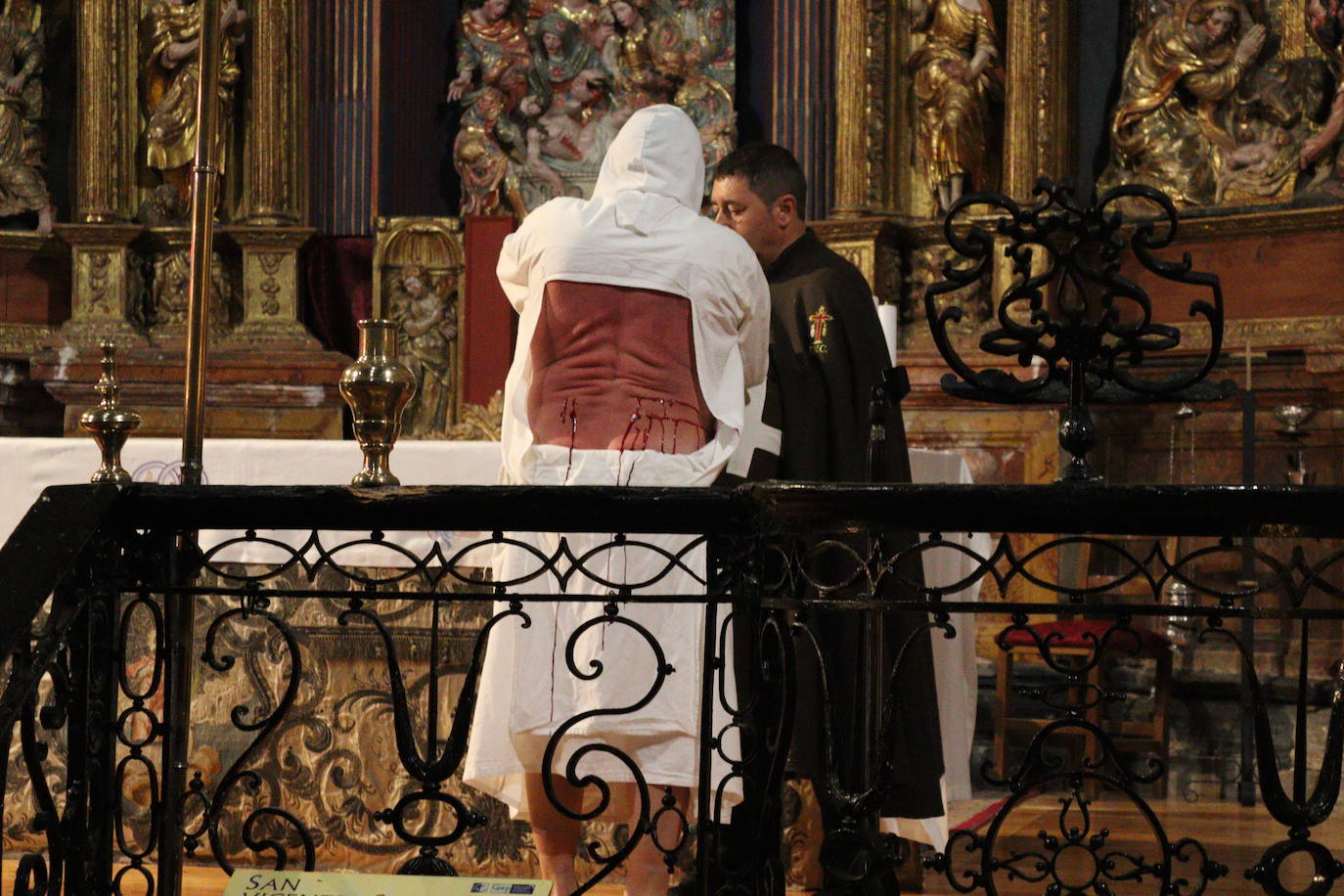 Las imágenes de la celebración de la Exaltación de la Santa Cruz