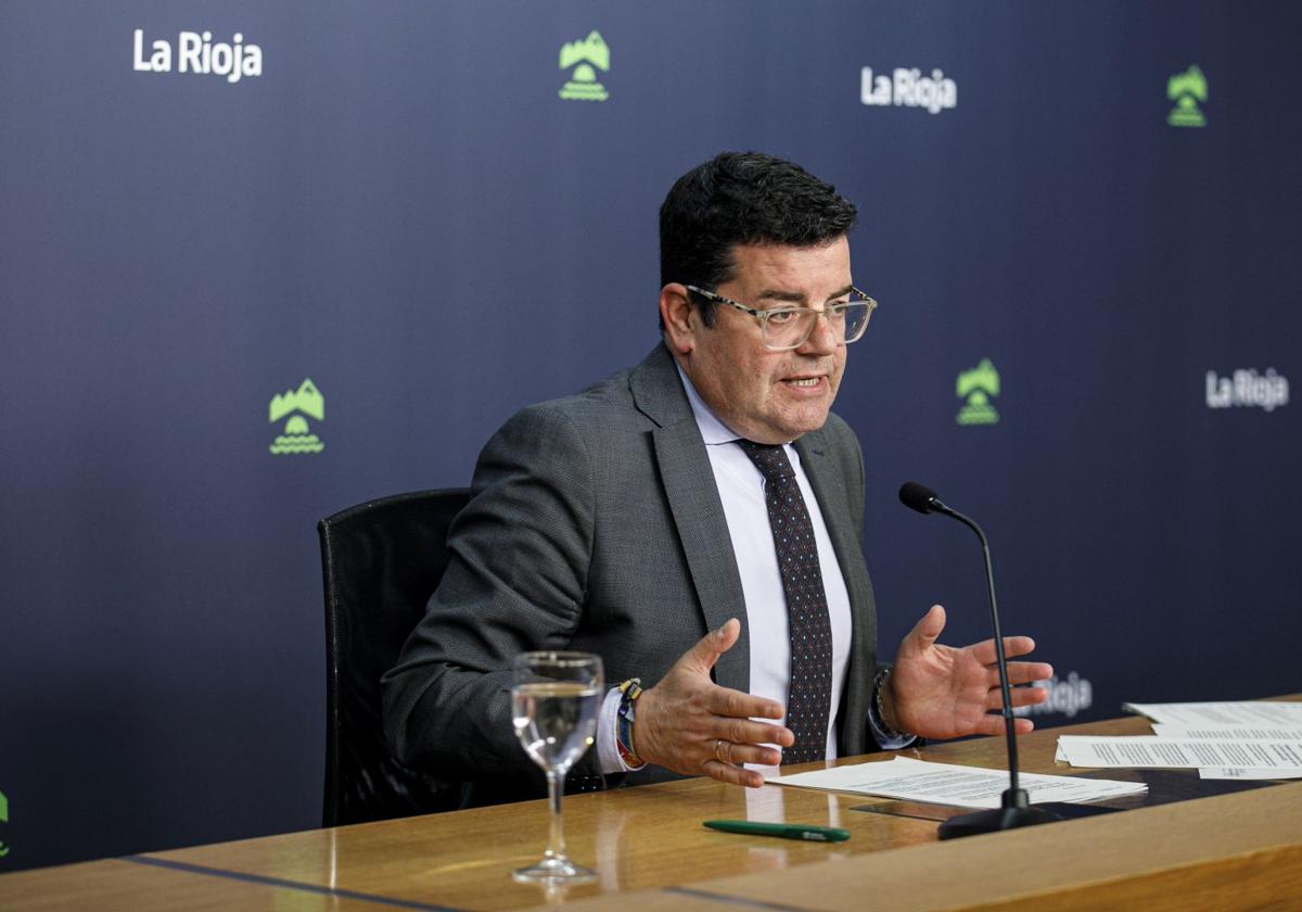 Alfonso Domínguez.
