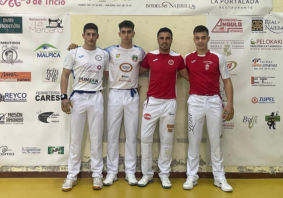 Zubizarreta, Bernaola, Prado y Loza antes de la final Élite.