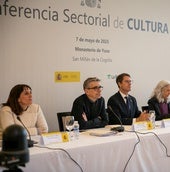 Capellán, en el centro, durante la Conferencia Sectorial de Cultura. .